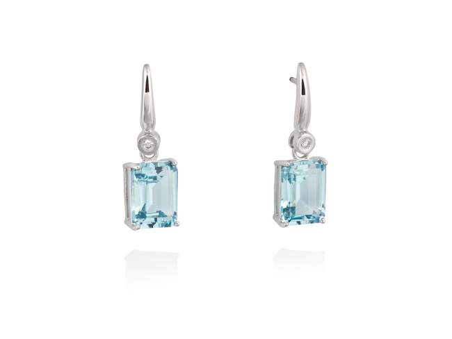 Earrings TUA Blue de Marina Garcia Joyas en plata Earrings in rodhium plated 18kt white gold with 2 diamonds carat total weight 0.03  (Color: Top Wesselton (G) Clarity: SI) and synthetic stone in aquamarine color. (size: 2,2 cm.)