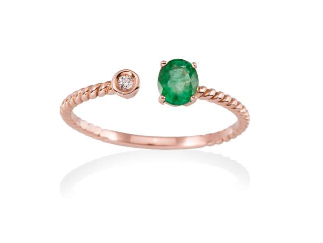 Ring in 18kt. Gold and diamonds de Marina Garcia Joyas en plata Ring in 18kt rose gold with 1 diamond carat total weight  0,01   (Color: Top Wesselton (G) Clarity: SI) and 1 natural emerald in oval cut 5x4 mm..