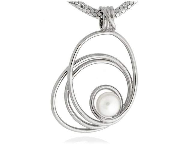 Pendant ATAME in silver de Marina Garcia Joyas en plata Pendant in rhodium plated 925 sterling silver and freshwater cultured pearl. (Chain is not included)