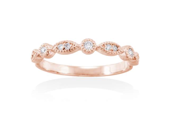 Ring in 18kt. Gold and diamonds de Marina Garcia Joyas en plata Ring in 18kt rose gold with 11 diamonds carat total weight 0.13 (Color: Top Wesselton (G) Clarity: SI).