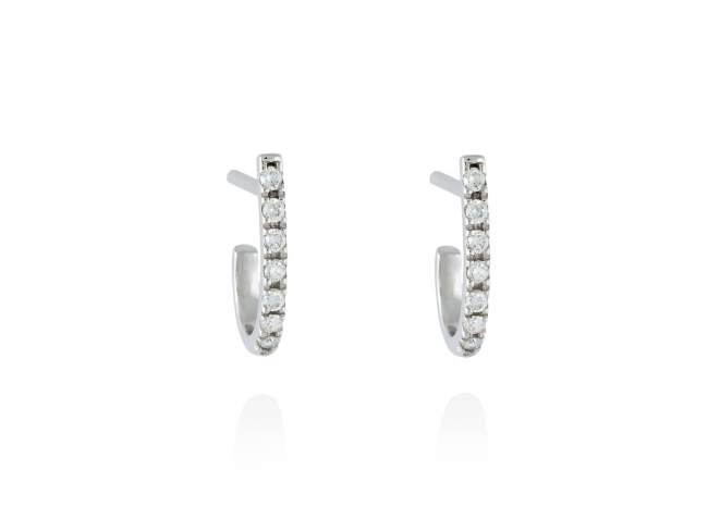 Earrings in 18kt. Gold and diamonds de Marina Garcia Joyas en plata Earrings in rodhium plated 18kt white gold with 14 diamonds carat total weight 0.14  (Color: Top Wesselton (G) Clarity: SI).